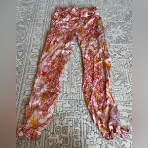 Zara woman’s size small satin joggers